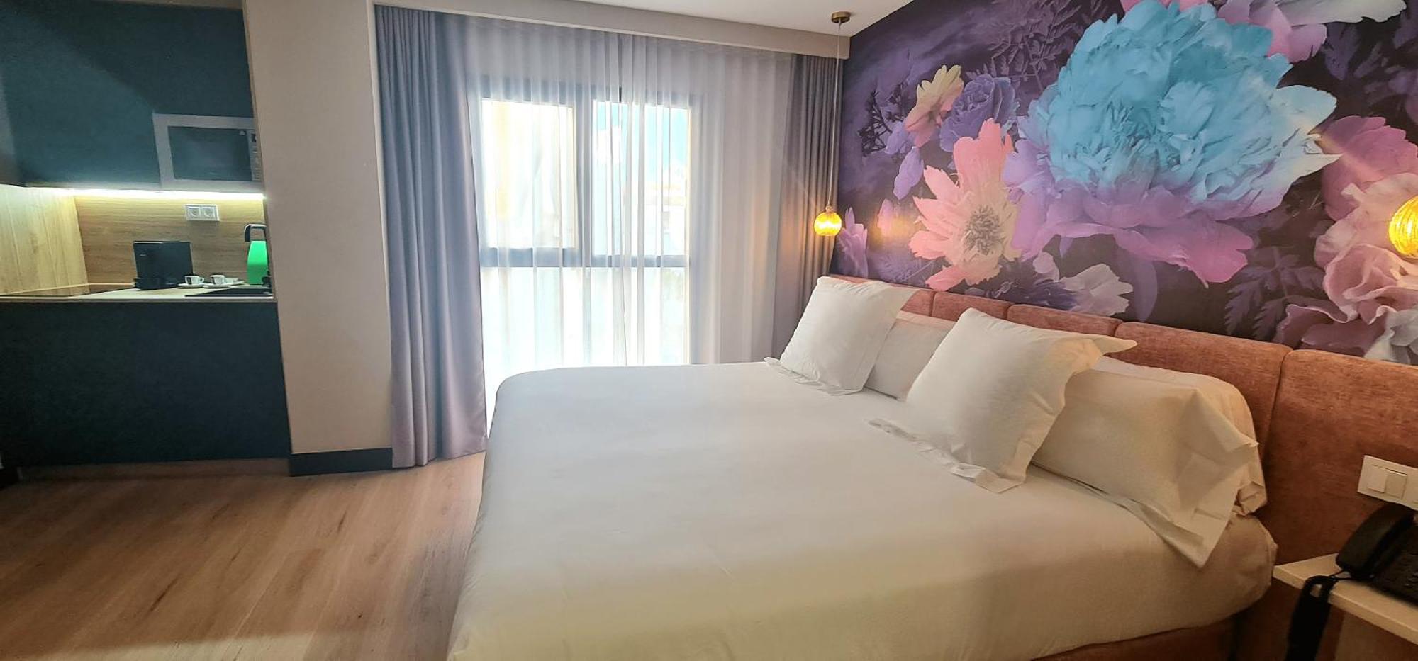 Hotel Suites Moma Centro Villanueva De La Serena Esterno foto